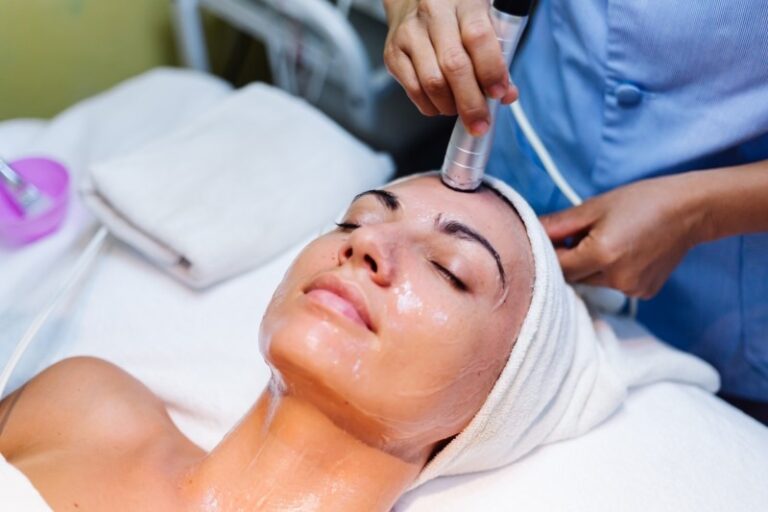 skin chemical peeling | skin whitening treatment | skin hospital kottayam-kerala | best dermatologists